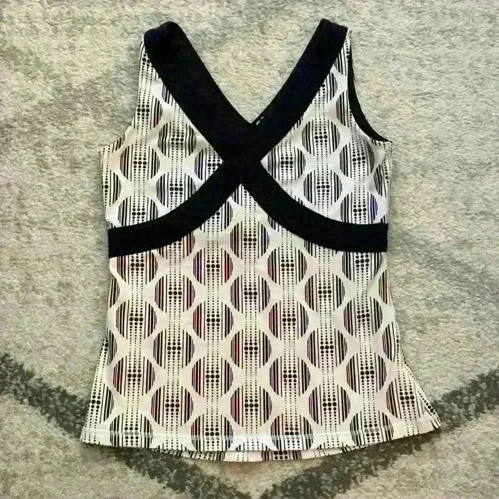 Lululemon wet dry warm tank top